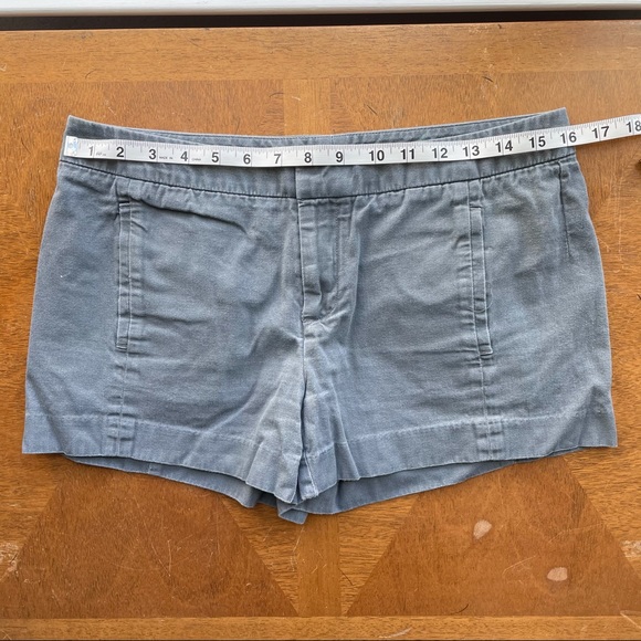 GAP Gray Fabric Shorts - Size 4 - Picture 4 of 7